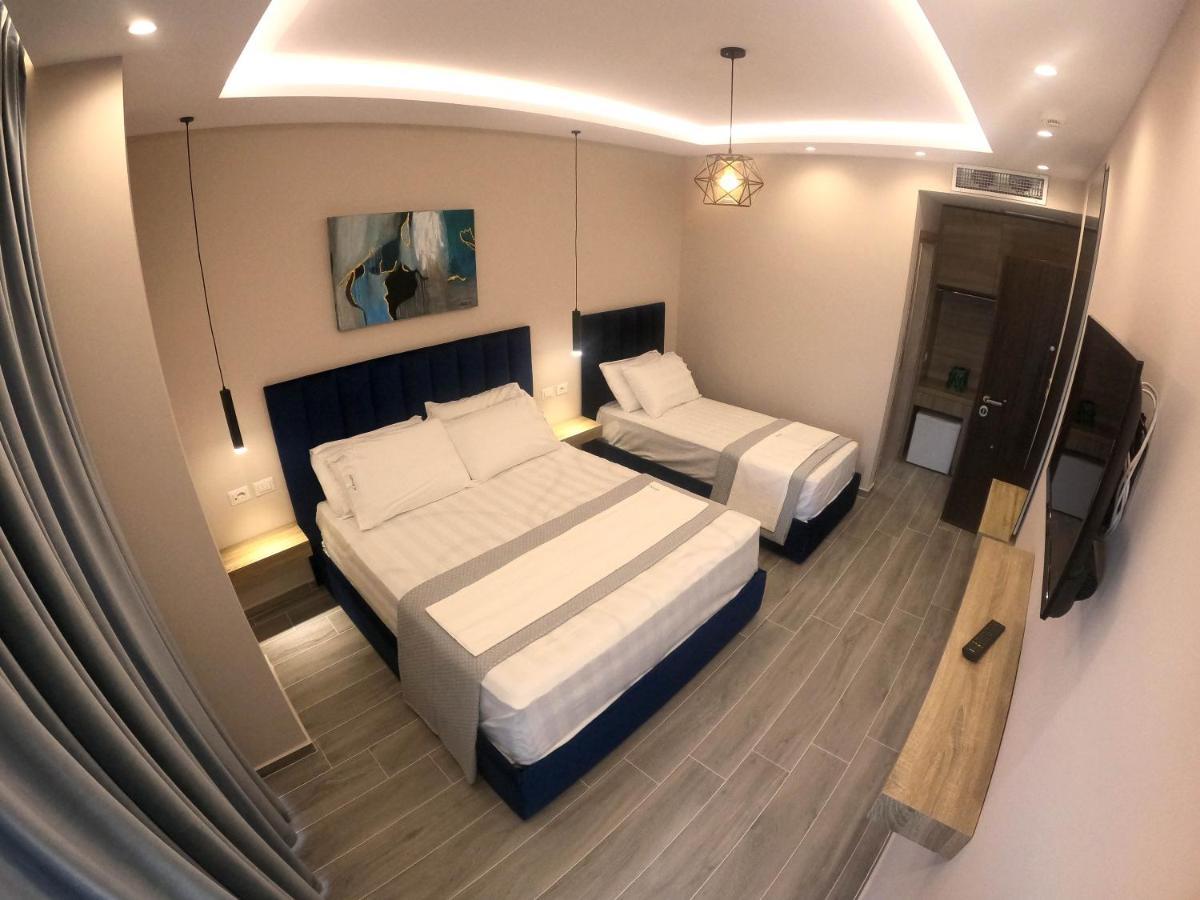 Afrodite Suites Sarandë エクステリア 写真
