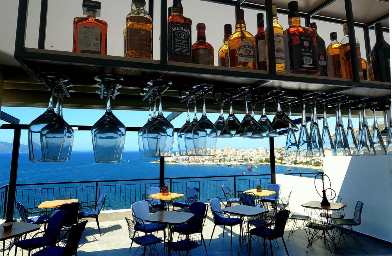 Afrodite Suites Sarandë エクステリア 写真