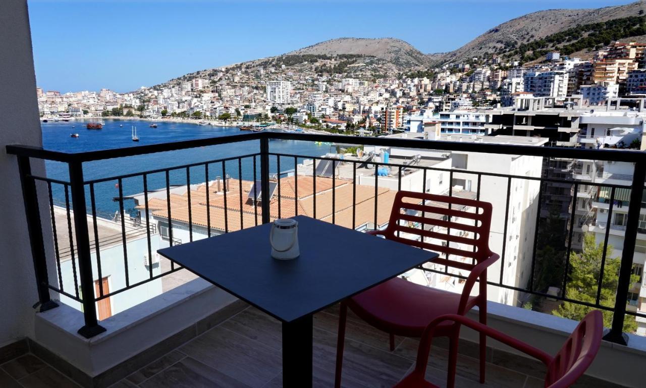 Afrodite Suites Sarandë エクステリア 写真